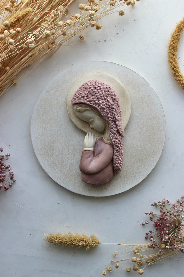 Virgencita Cosmen rosa antiguo