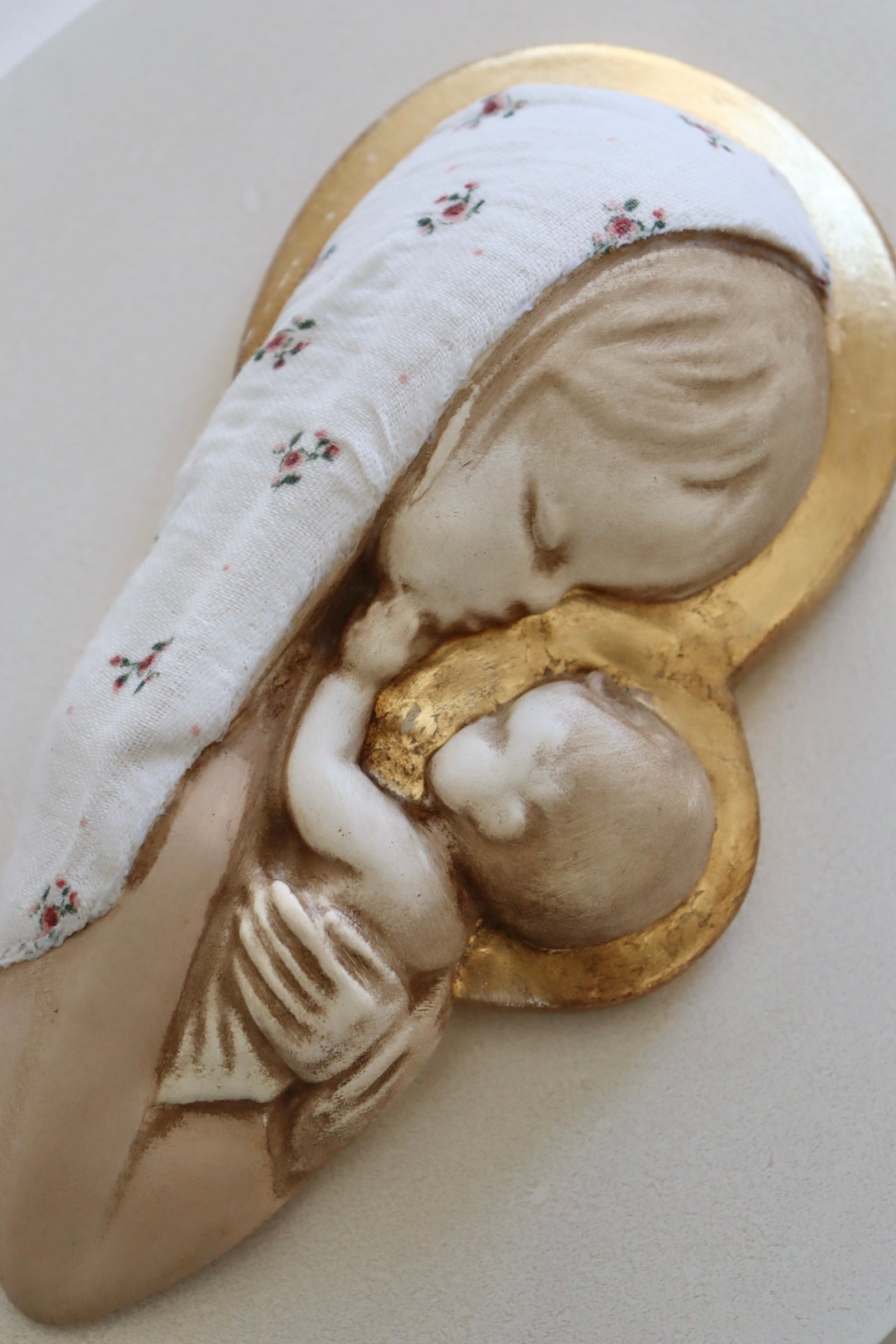 Virgen Madre Pía