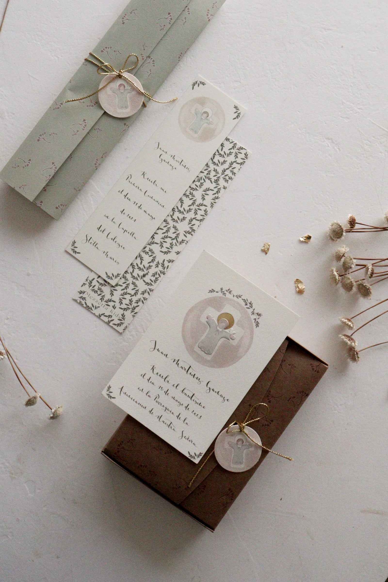 Pack Marcapáginas + Recordatorios Cruz Niño Jesús