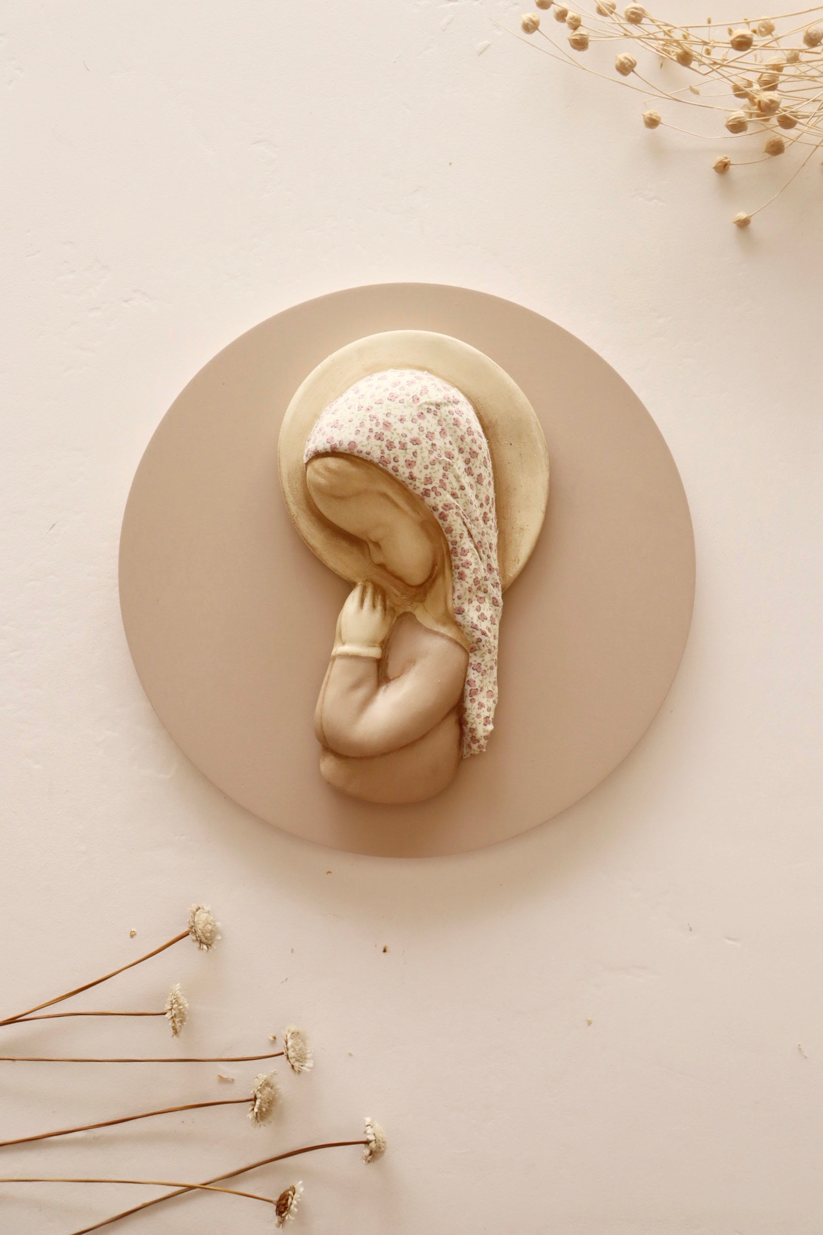 Virgen niña Rosina